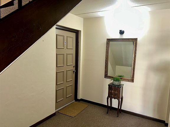 3rd image of 9 Sauk Trl APT 2