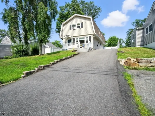 28 Cherokee Ave, Rockaway Twp., NJ 07866