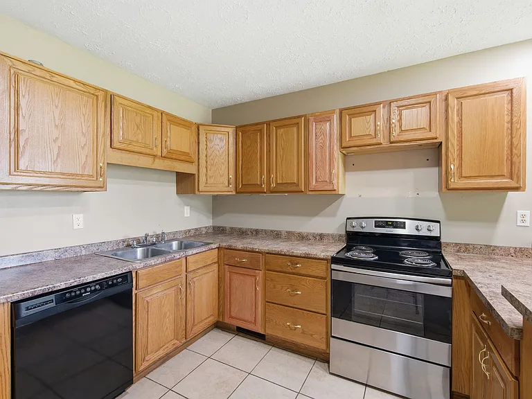 1119 Superior Ave #1119 — Photo 8