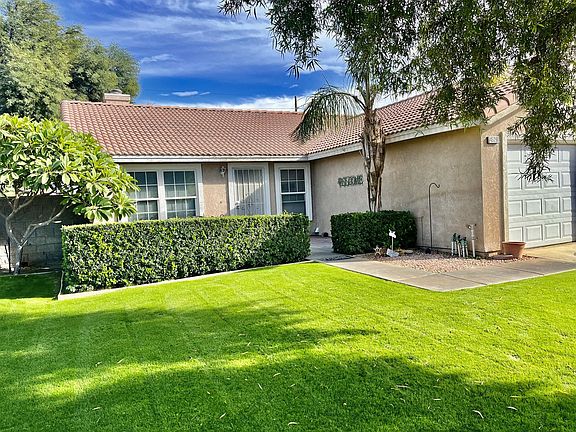3rd image of 45290 Sunbrook Ln