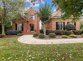 3986 White Hawk Ln, Winston Salem, NC 27106