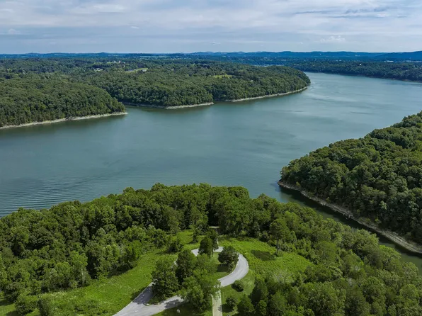 540 Colson Dr, Bronston, KY 42518