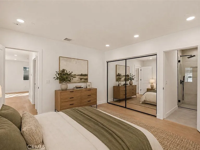 5732 N Stansbury Ave — Photo 11