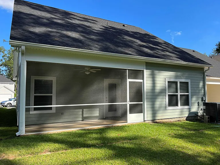 212 Cottage Ct — Photo 19
