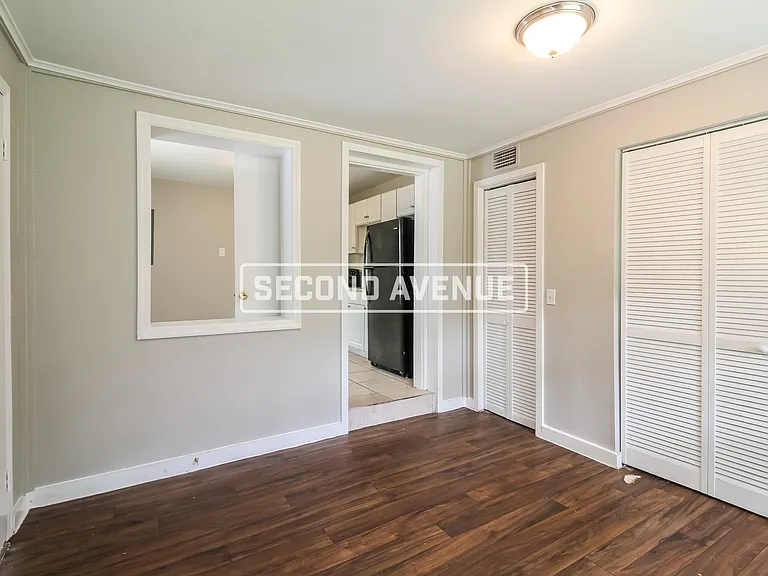 1544 Breton Rd — Photo 4