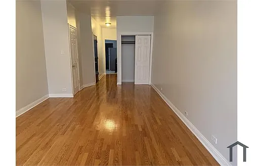 409 E 45th St #3 Photo 1