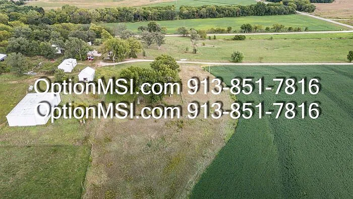 188 N 1600th Rd — Photo 45