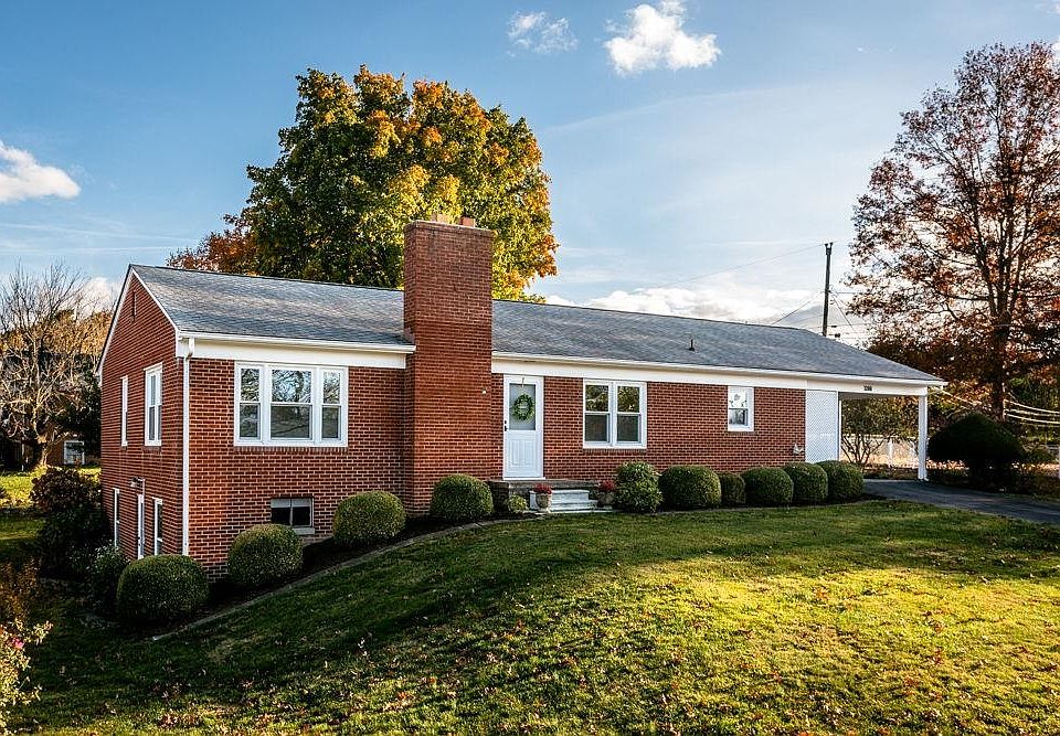 1st image of 1200 Westmoreland Dr