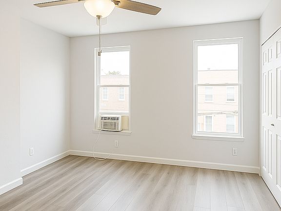 4th image of 4131 Delevan St #1