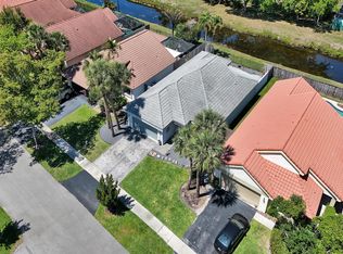 9355 NW 18TH Drive, Plantation, FL 33322