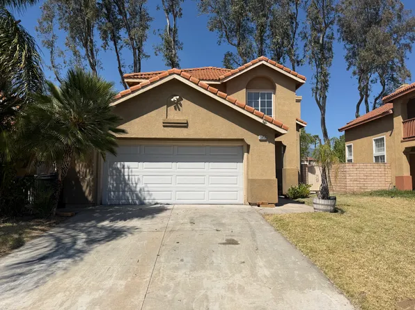 13858 Marbella St, Fontana, CA 92336