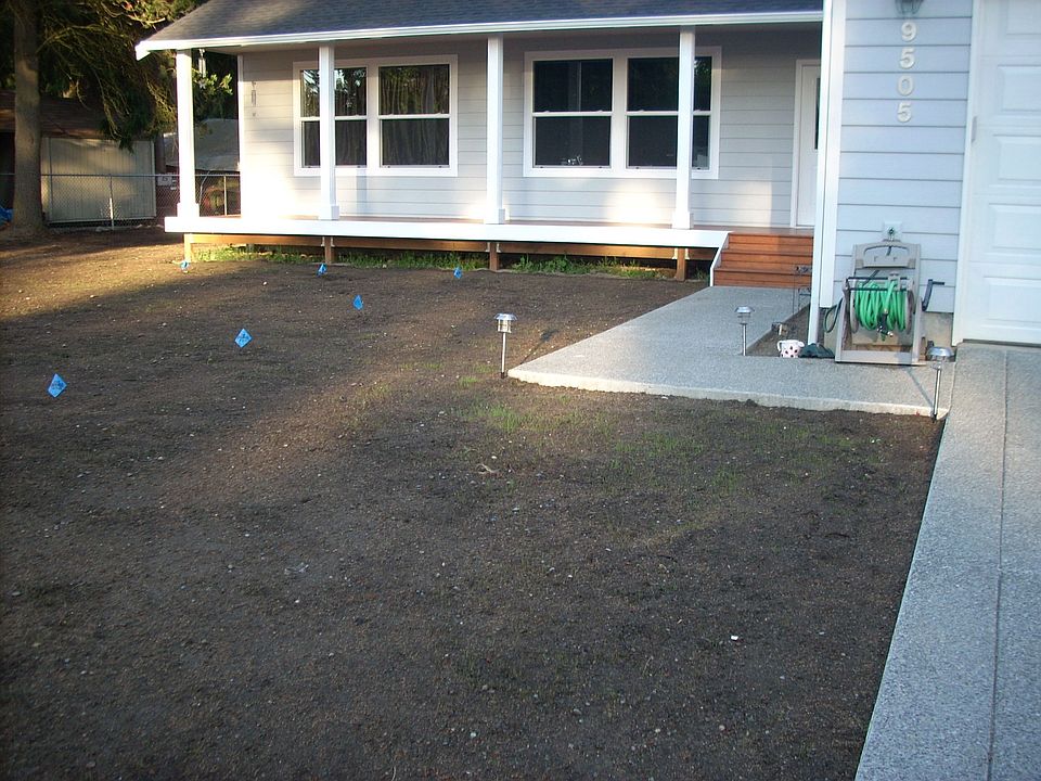 Front yard being put in
