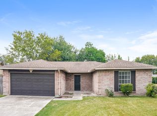 3002 Sherborne St, Pearland, TX 77584