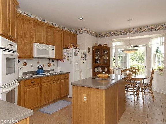 3rd image of 11116 Eagletrace Dr