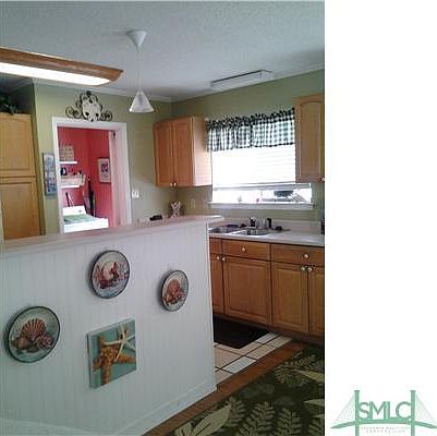 4th image of 1605E Chatham Avenue