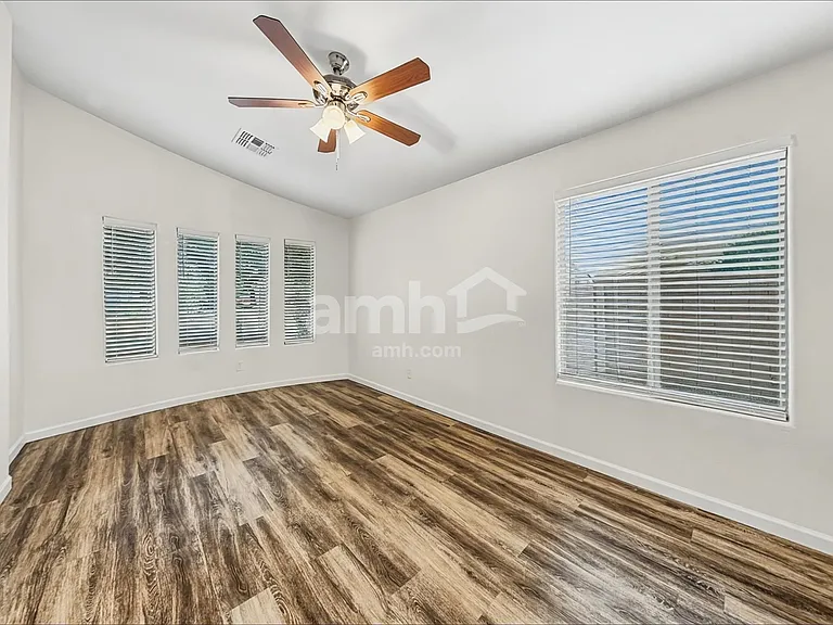 35042 N Aubrac Cir — Photo 5
