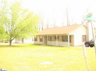 155 Old Petrie Rd, Spartanburg, SC 29302