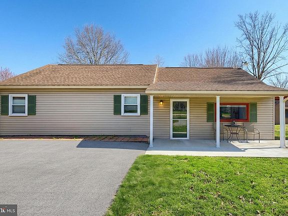 2nd image of 776 Church Rd