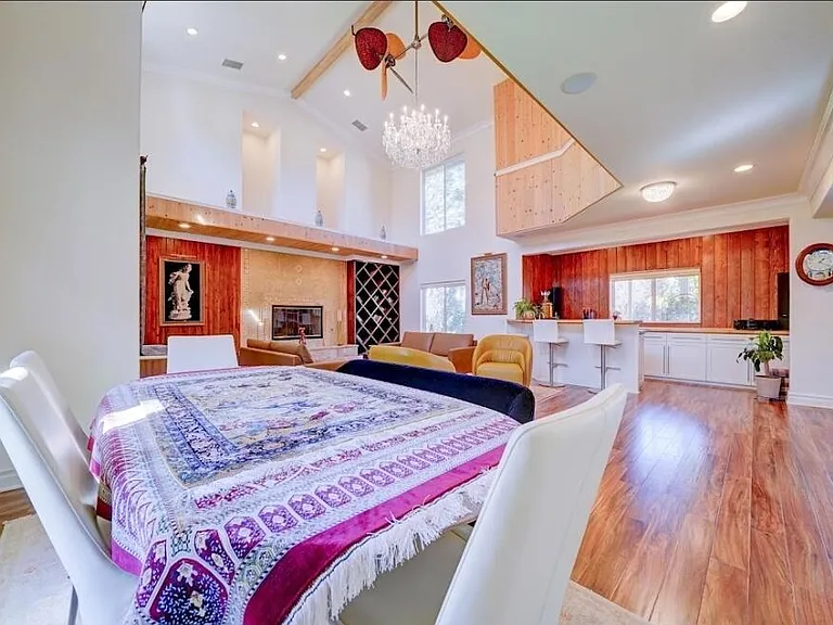 1377 Knoll Rd #B — Photo 17