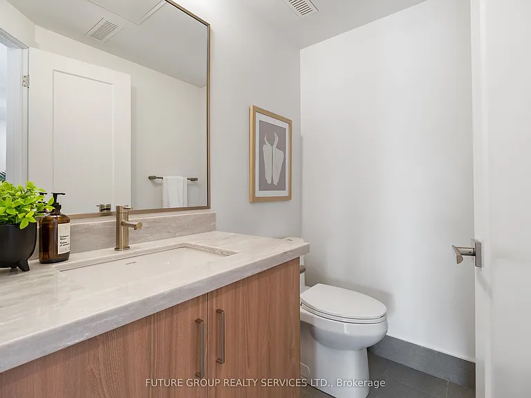 34 Poplar Ave #3 — Photo 17