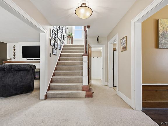 5th image of 90 Rutland St