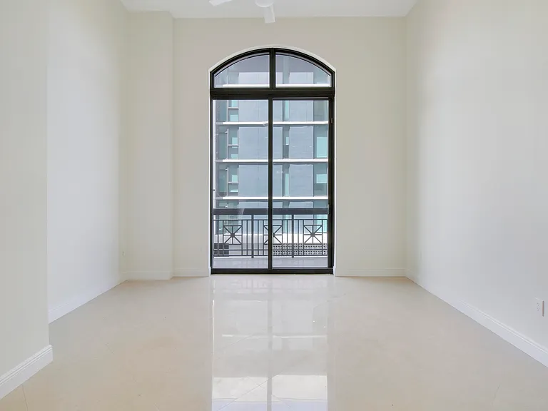 701 S Olive Ave #316 — Photo 11