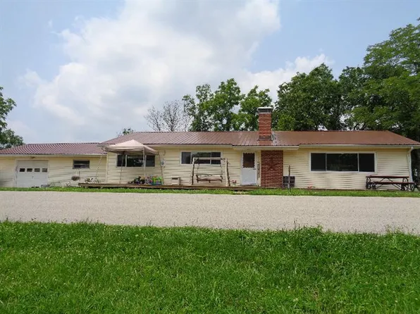 203 Kennedy Ridge Rd, Falmouth, KY 41040