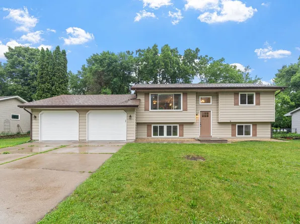11202 97th Pl N, Maple Grove, MN 55369