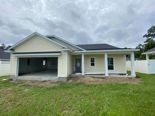 103 Forest Meadows Ct, Thomasville, GA 31792