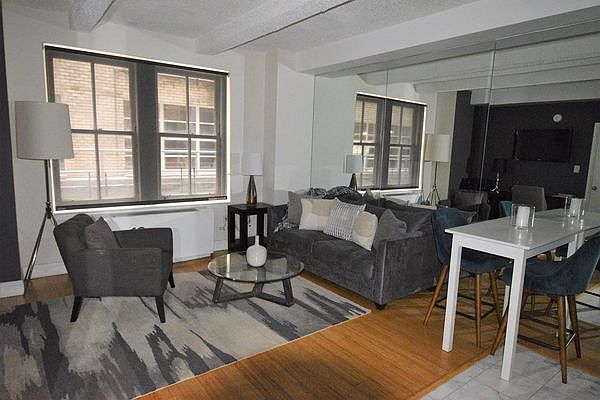 1st image of 150 W 51st St APT 1134