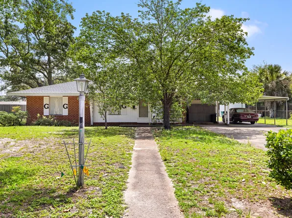 19 Stewart Cir, Fort Walton Beach, FL 32547