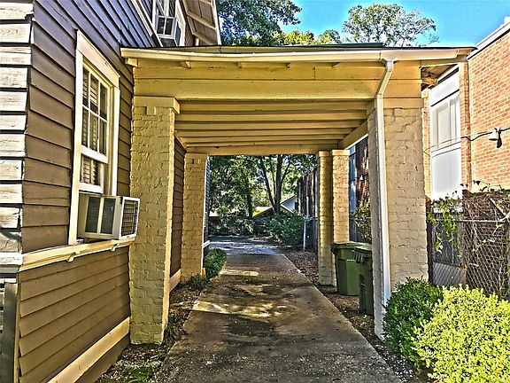 3rd image of 383 Felder Ave