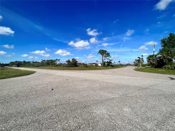 37 Mast Dr #65, Placida, FL 33946