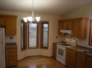 6936 Setzler Ct N, Brooklyn Park, MN 55445