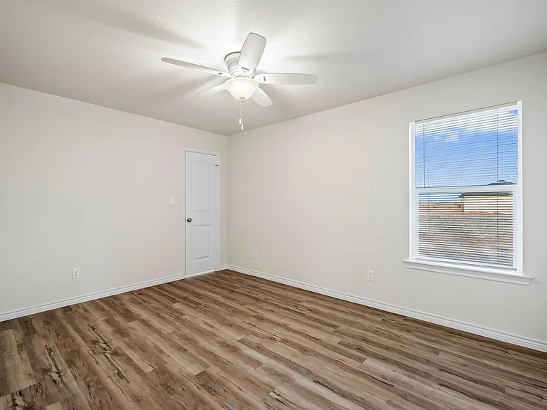 10309 N County Road 2800 #B — Photo 24