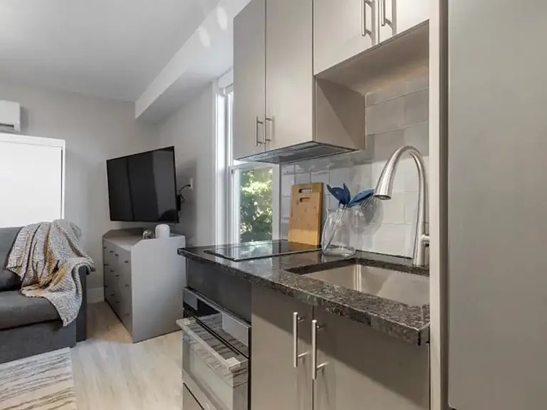 46 Nelson St #11 — Photo 15