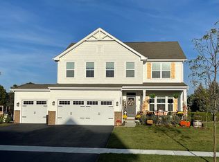 2002 Squire Cir, Yorkville, IL 60560