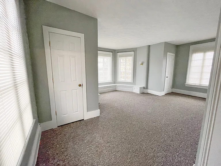 120 N Drake St #2 — Photo 9