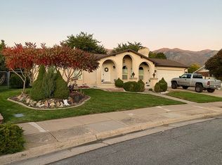 734 N Adamswood Rd, Layton, UT 84040