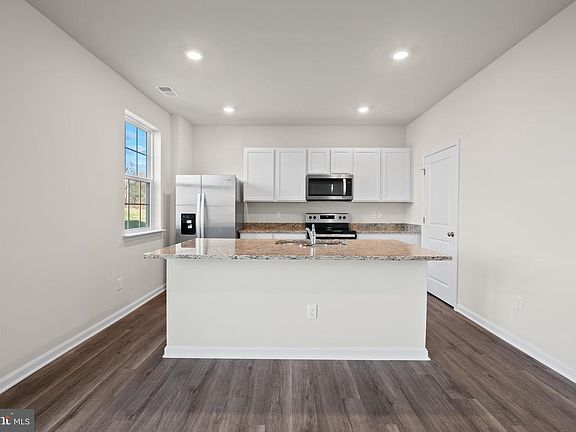 6th image of this home