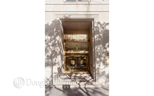 Sold by Douglas Elliman | media 13