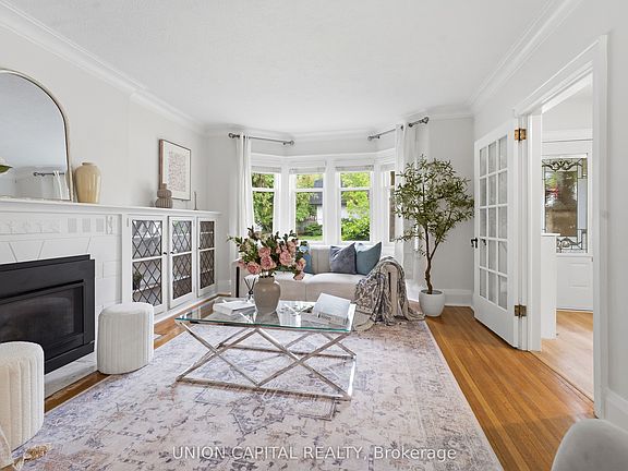 5th image of 73 Florence Ave