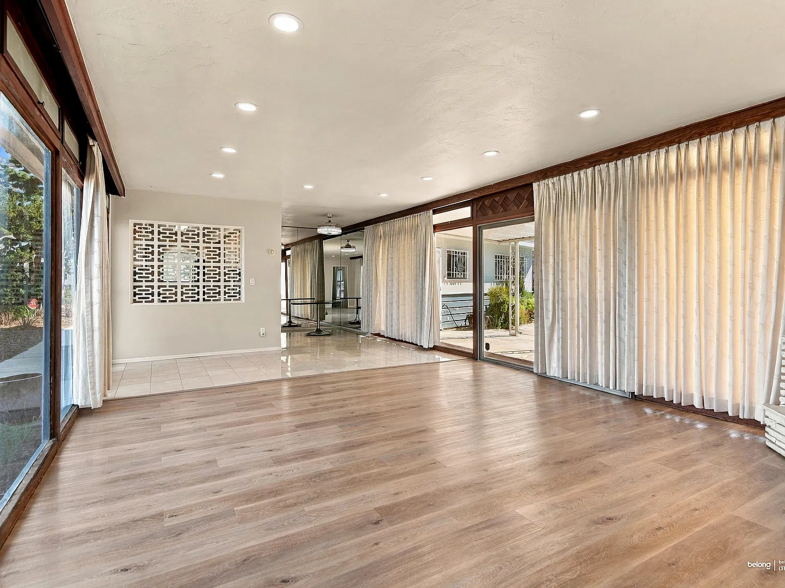 4 bed, 1.5 bath, 1830 sqft, $5,835 — Photo 4