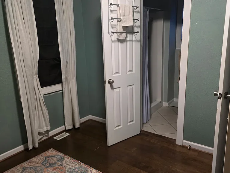 810 Marvin Ave — Photo 10