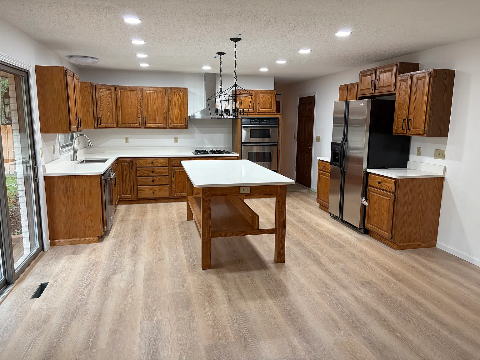 3 bed, 2000 sqft, $2,800 — Photo 3