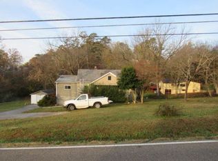 1605 Bradshaw Garden Dr, Knoxville, TN 37912