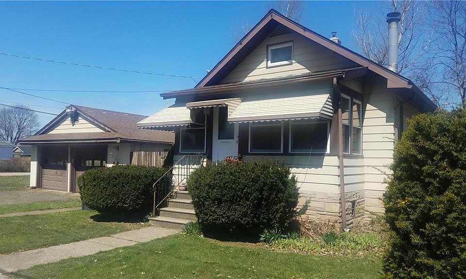 1st image of 2578 W 21st St