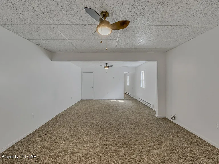 323 Vaughn St — Photo 6