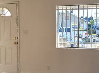 5920 Corona Ave, Huntington Park, CA 90255