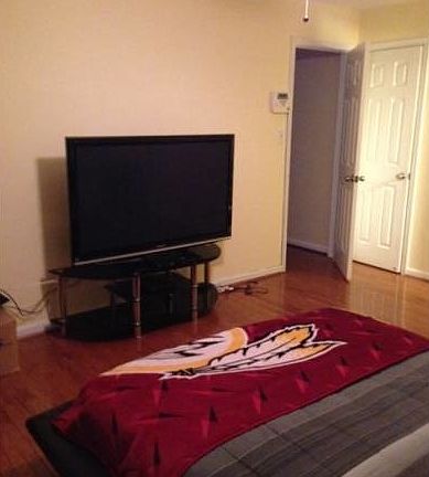 4th image of 9716 Lake Pointe Ct